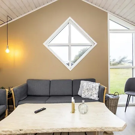 8 Person In Hirtshals-by Traum *