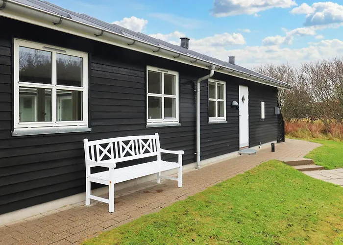 8 Person In Hirtshals-by Traum * Hirtshals